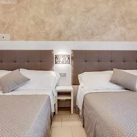 Готель Dolcevita 3*
